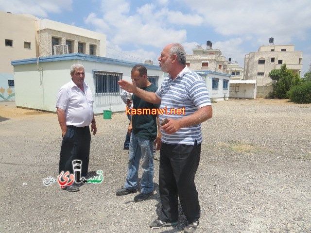  المال العام في كفرقاسم يفتقد للرقابة ... مئات الاف الشواقل اهدرت دون سائل !!! موظفين في المكيفات وامام الشاشات  